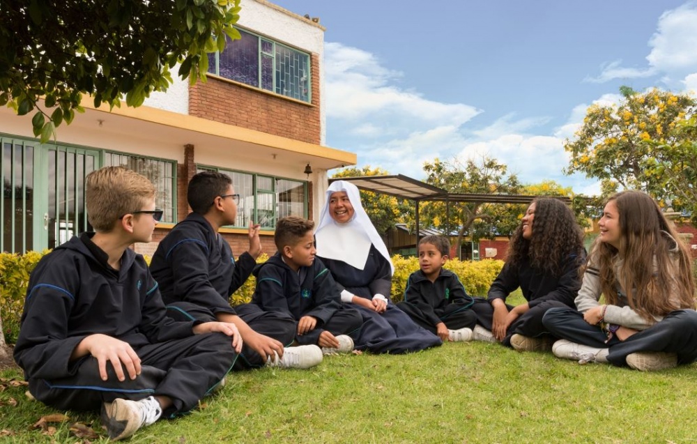 San Jose de Bavaria, Colegios Calle 170, Colegios Norte de Bogotá, Colegios Económicos, Colegios con valores COLEGIO STELLA MATUTINA|Costos y Fotos de COLEGIO STELLA MATUTINA |Colegios en |Los mejores Colegios de |Colegios Calendario A|Colegios  Calendario A en |Colegio ACADEMICO